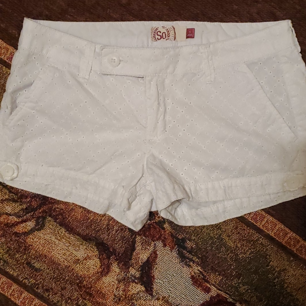 Size 5 shorts and small 3/4 sleeve shirt